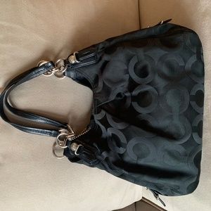 Coach 1757 Mia Opt Art Black Satin Maggie Signatur